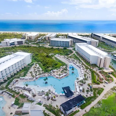 Grand Palladium Select Costa Mujeres-2